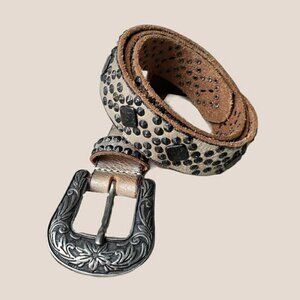 Idyllwind Genuine Leather Silver Studded Belt Western Sz M Stud